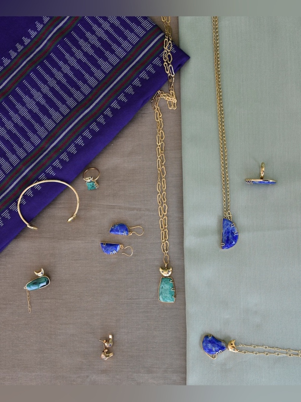 Handmade Afghan Lapis Lazuli Cat Pendant Necklace NWT - Picture 5 of 11